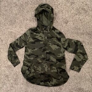 Love Tree Jacket Women's Size Small Green Camo Full Zip Hood